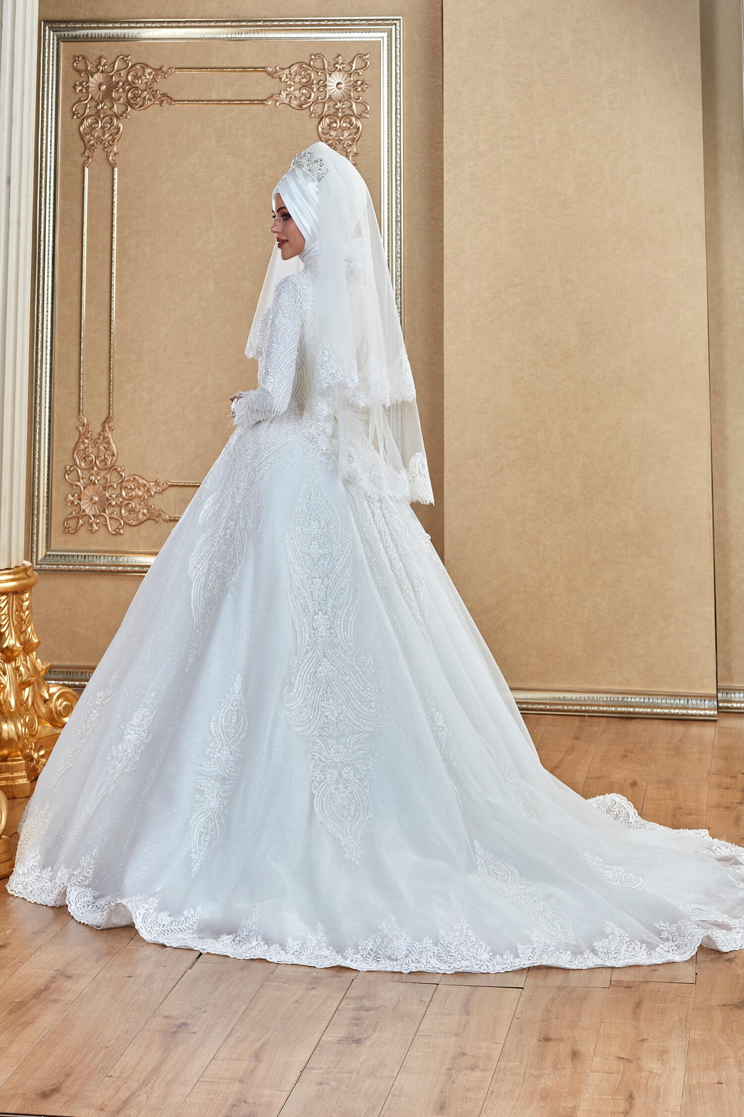 Demountable Skirt Judge Collar Mermaid Veiling Wedding Dress