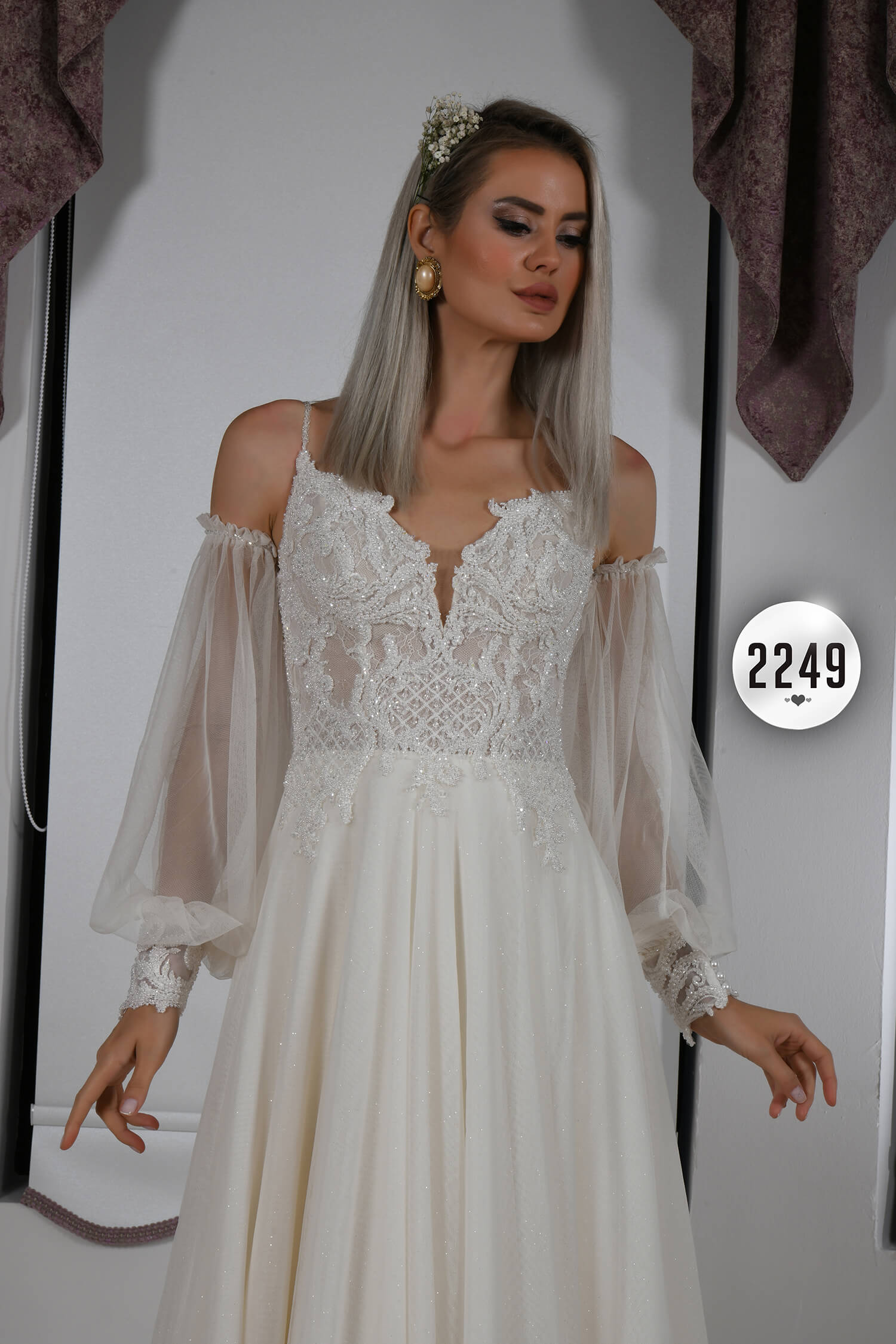 Illusion Neck Long Sleeve Sheer Princess Wedding Dress