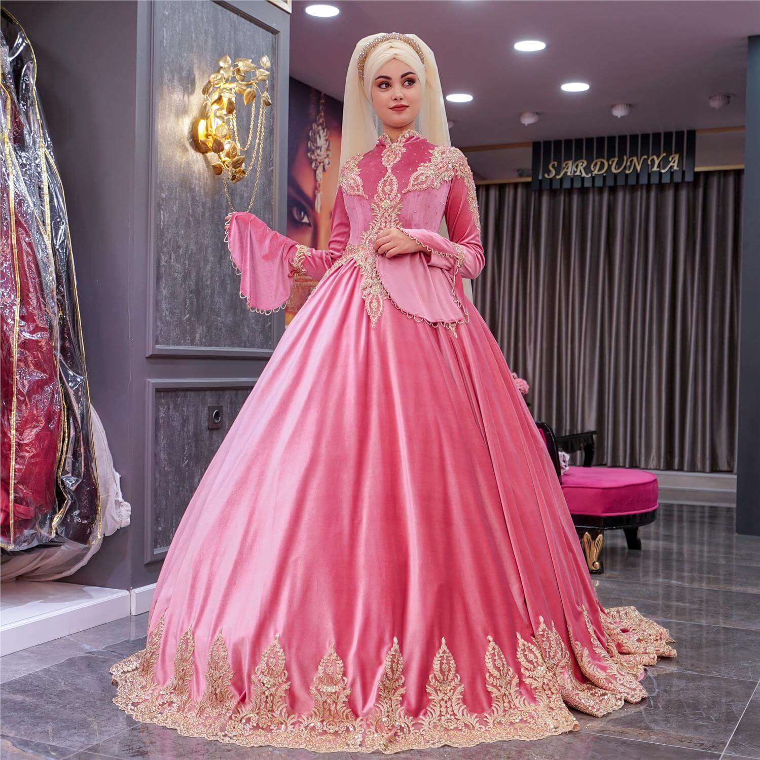 Princess Model Pink Hijab Engagement